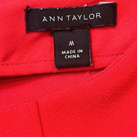 Ann Taylor Bell Sleeve Red Top Blouse Size Medium - Picture 7 of 9
